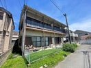 コーポ川尻（西棟）の外観