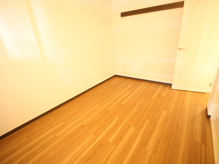 居室 シティ－堂山Ａ