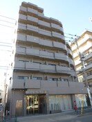 ルーブル三軒茶屋参番館の外観