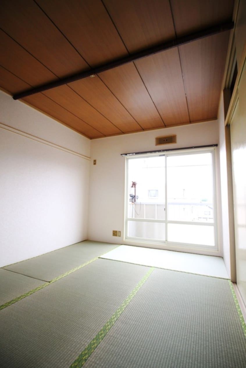 居室 サンライフ三橋