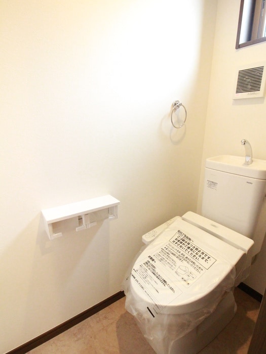 トイレ シンフォーティア