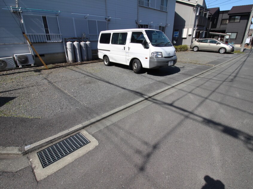 駐車場 コーポルルブ