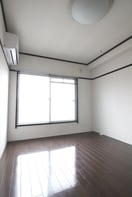 居室 緑ケ丘マンション