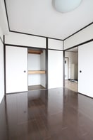 居室 緑ケ丘マンション