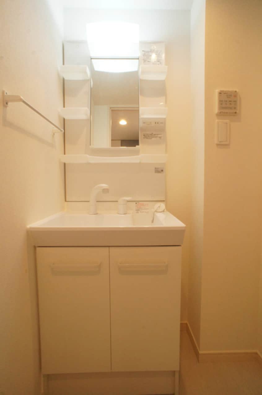 洗面 リブリ・厚木旭町Ⅱ