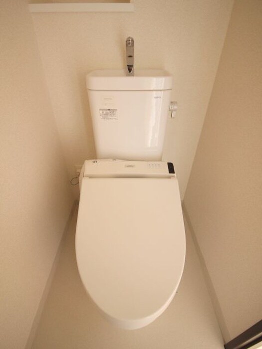 トイレ ｼﾞｪﾉｳﾞｨｱ浅草Ⅱｽｶｲｶﾞｰﾃﾞﾝ(805)