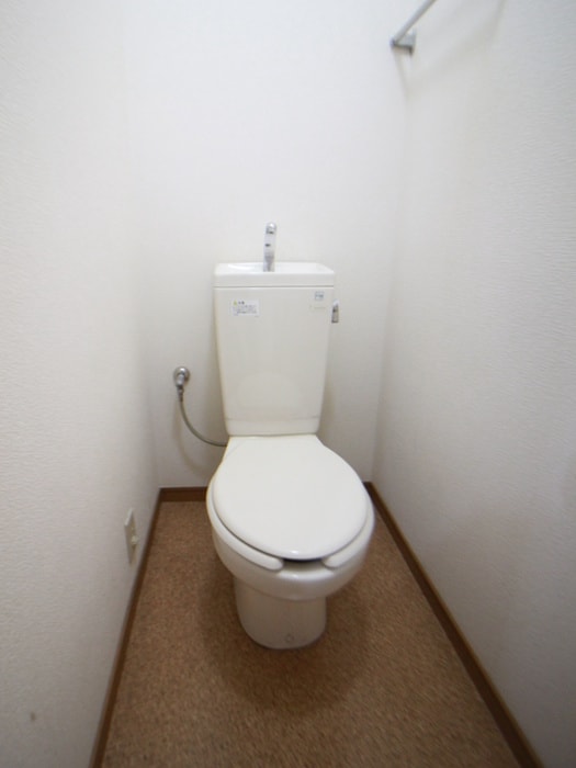 トイレ ハウスＫＯＷＡ