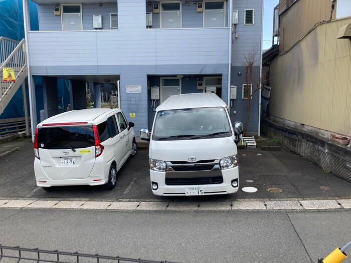 駐車場 アイハイツ