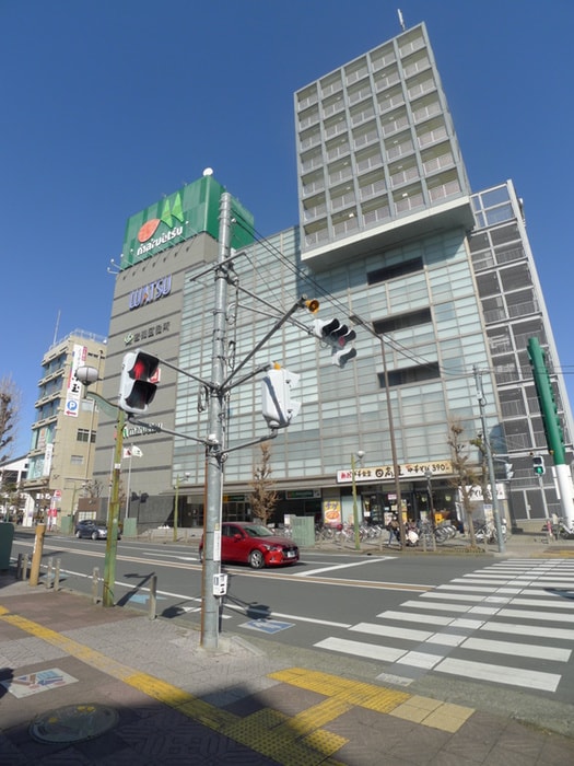 マルエツ(スーパー)まで900m Ｂｒｉｌｌａｎｔｅ岩槻