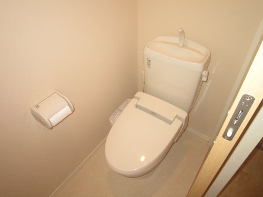 居室 デルフィ－ノ