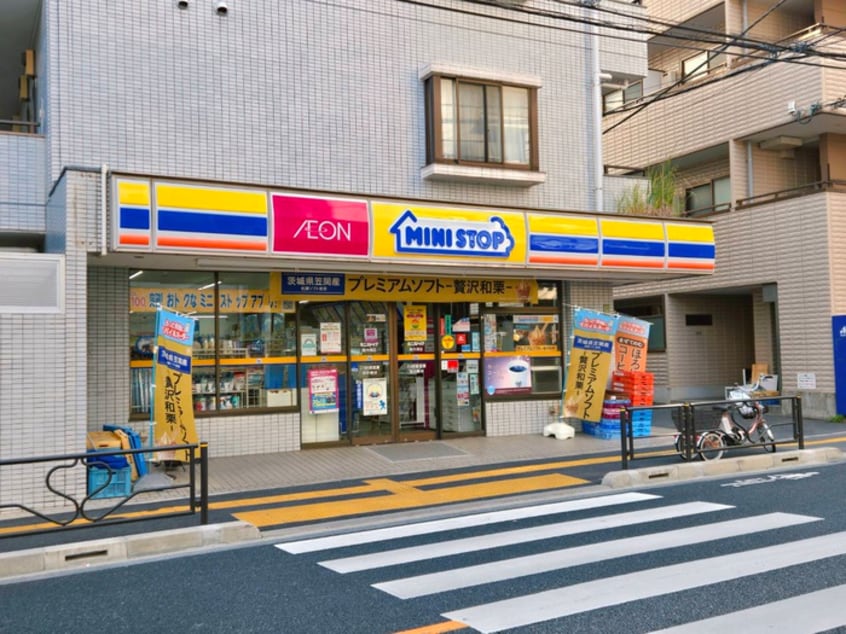 ミニストップ 新大塚店(コンビニ)まで200m デルフィ－ノ
