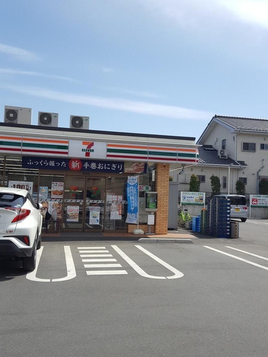 セブンイレブン(コンビニ)まで700m グリーンヒルⅡ