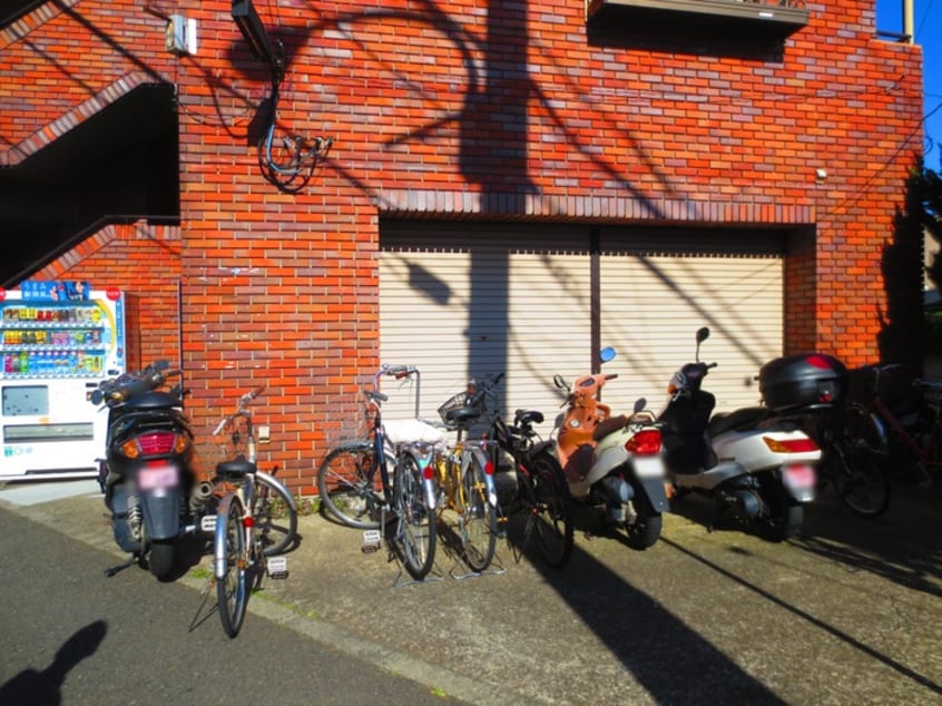 駐輪場 ニュ－ブリッジビル