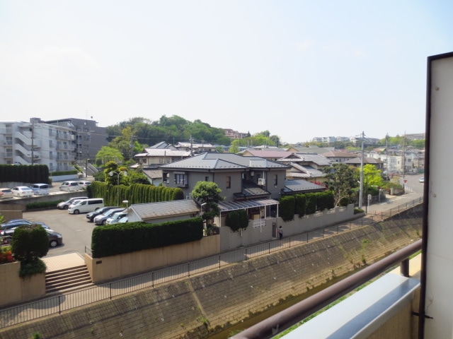 室内からの展望 ニュ－ブリッジビル