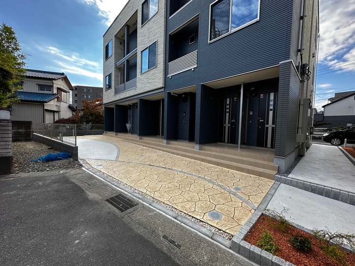 エントランス部分 グランテラスB