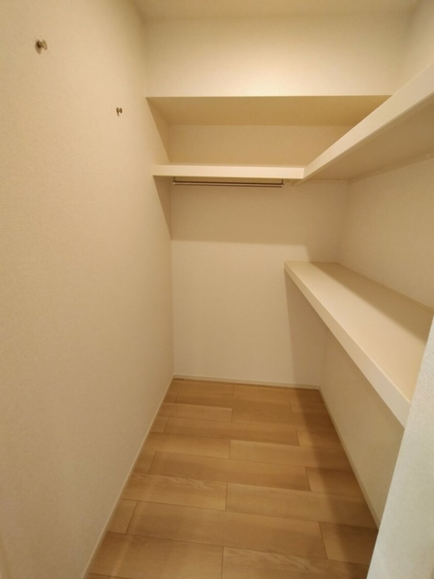 収納 グランテラスB