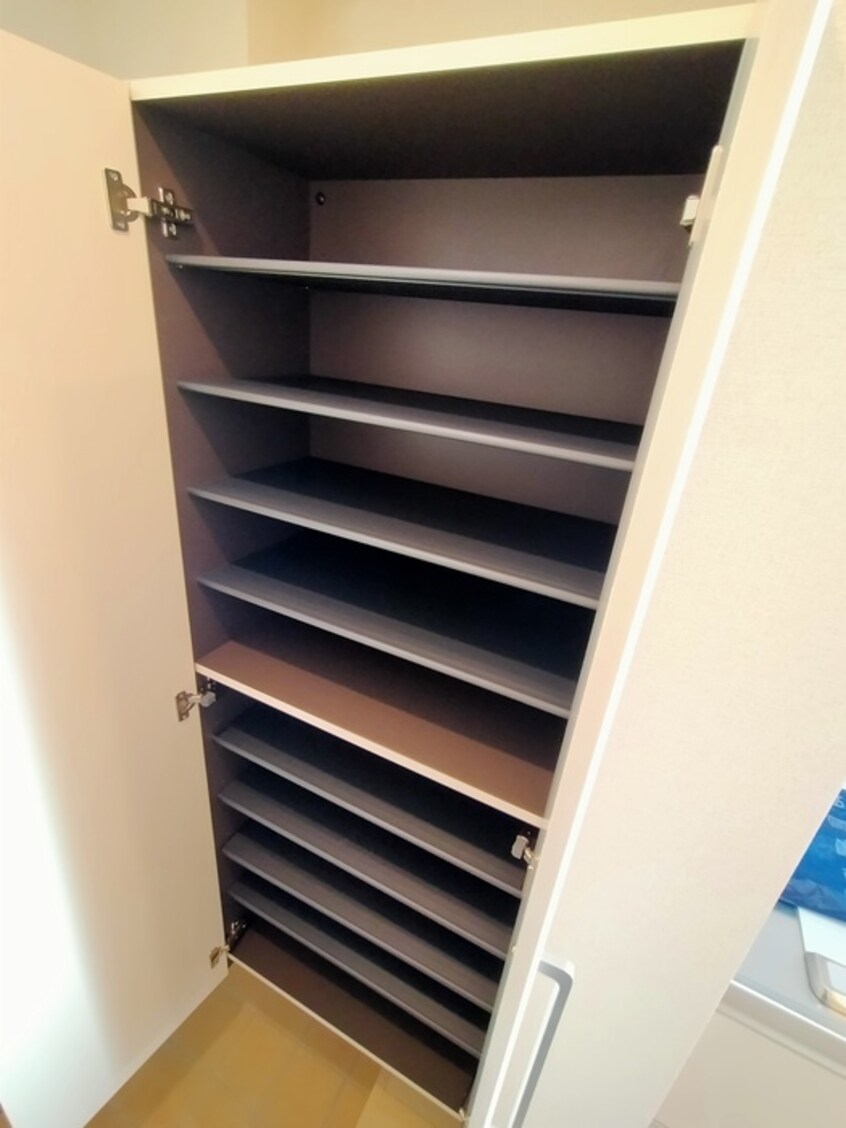 靴箱 グランテラスB