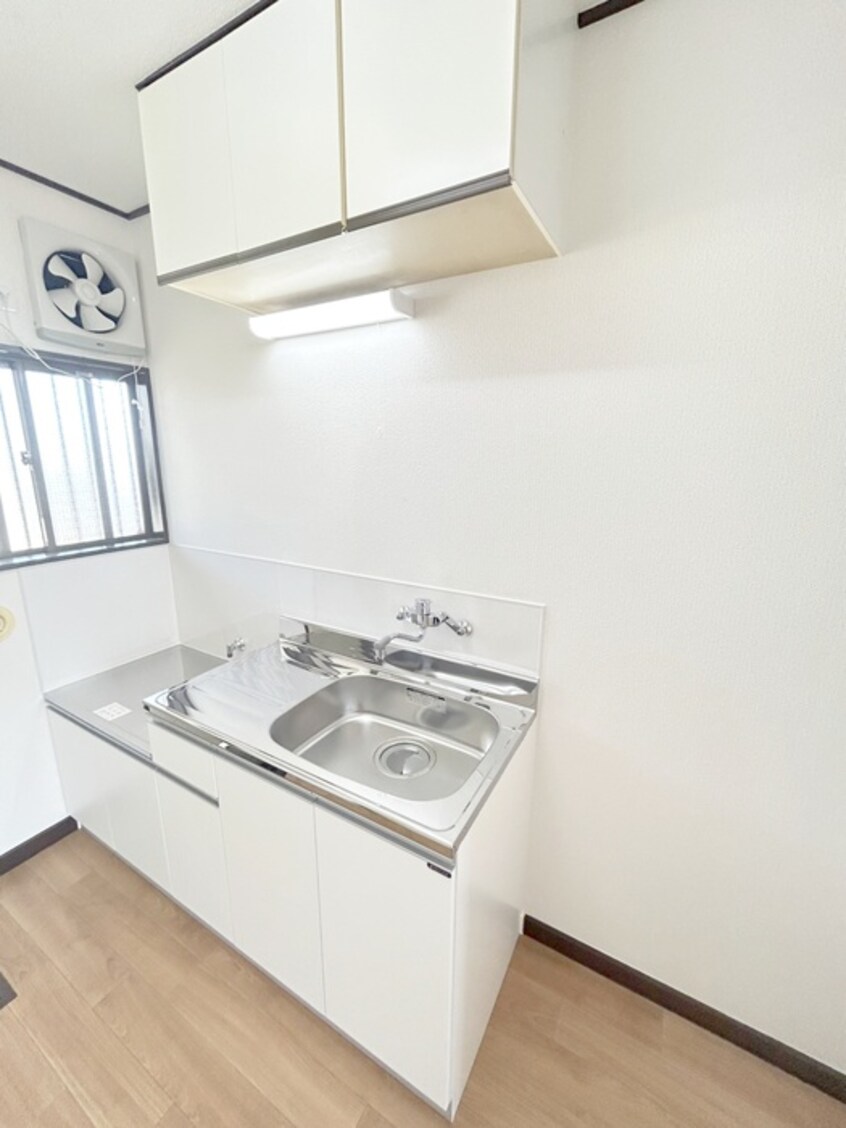 キッチン 第１コ－ポフタバ