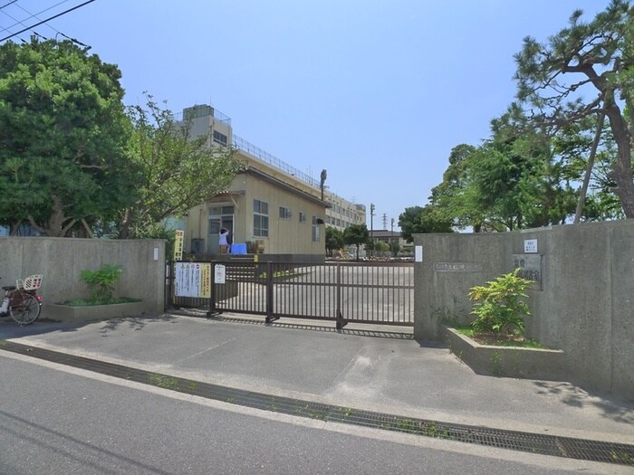 塩焼小学校(小学校)まで402m みどりハイツⅡ