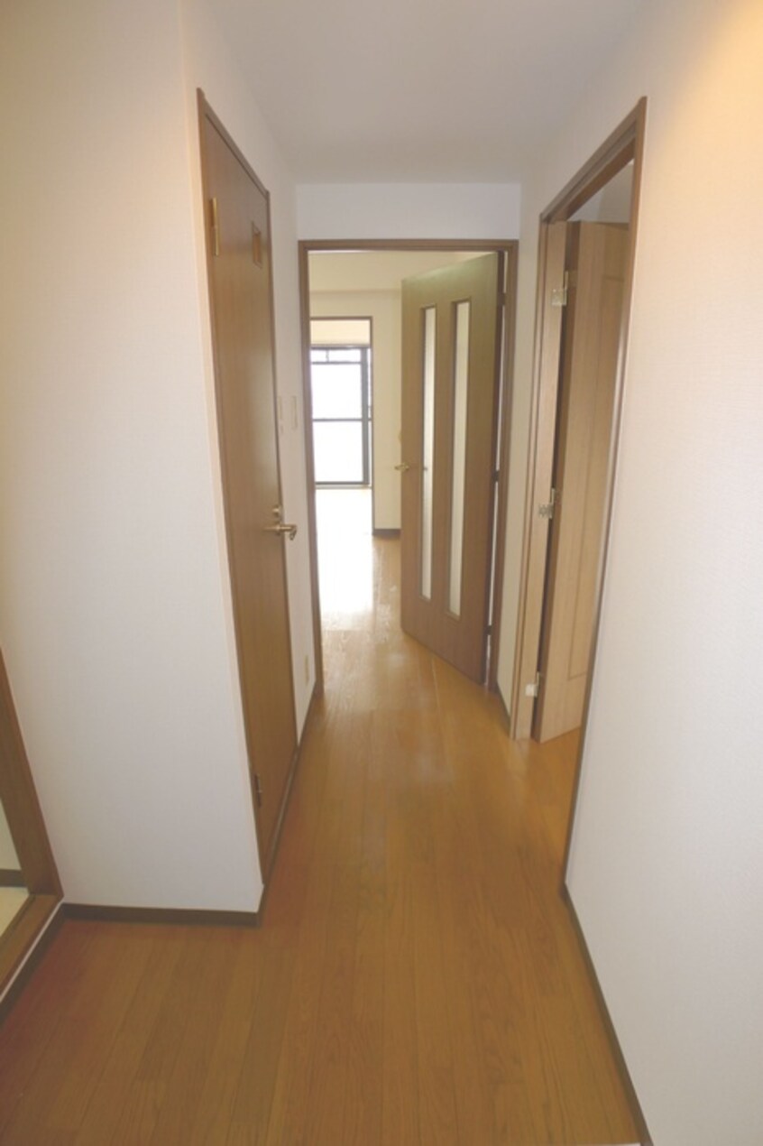 廊下 盛大ﾊﾟﾚｽ