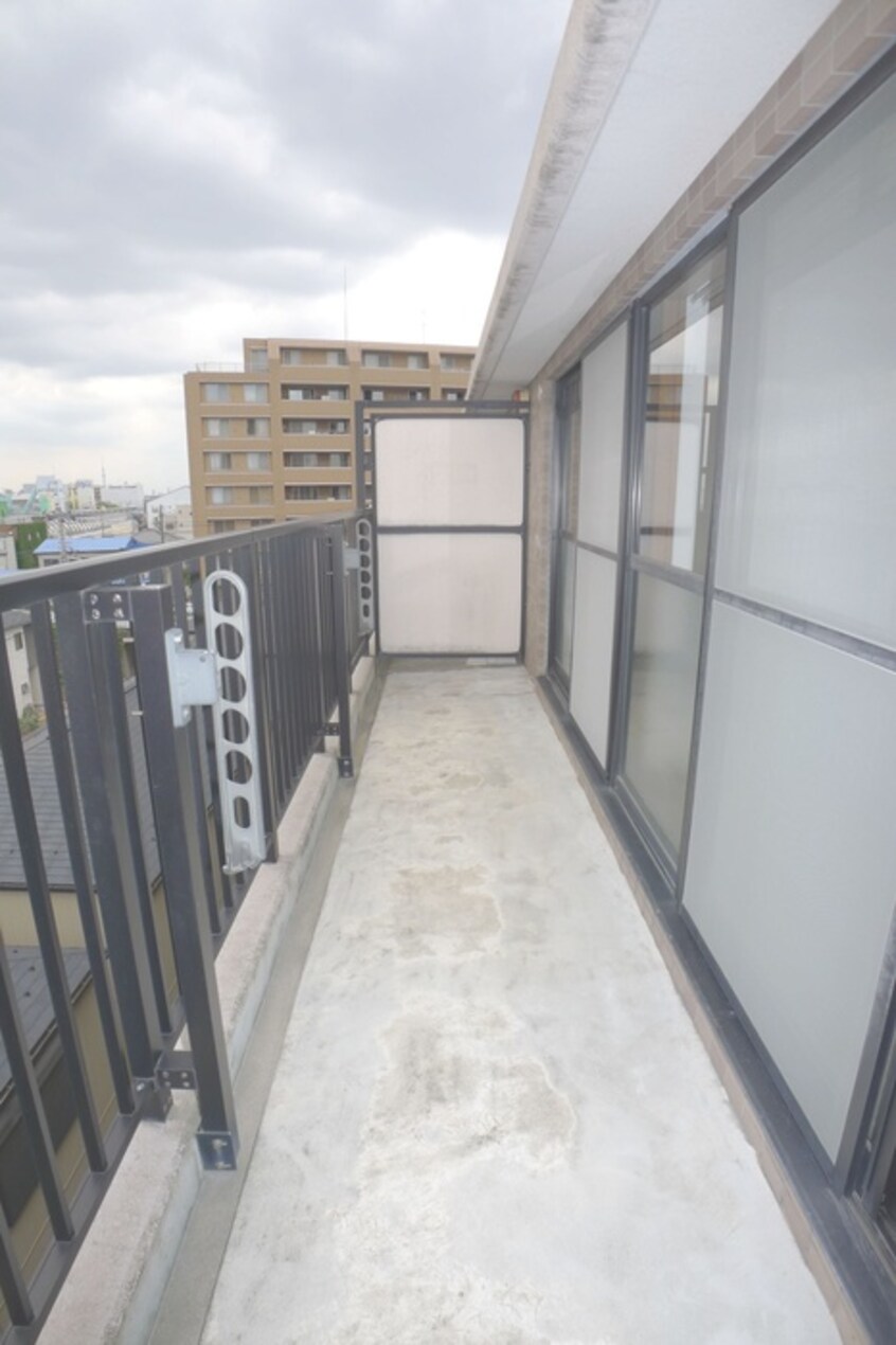 ベランダ・バルコニー 盛大ﾊﾟﾚｽ