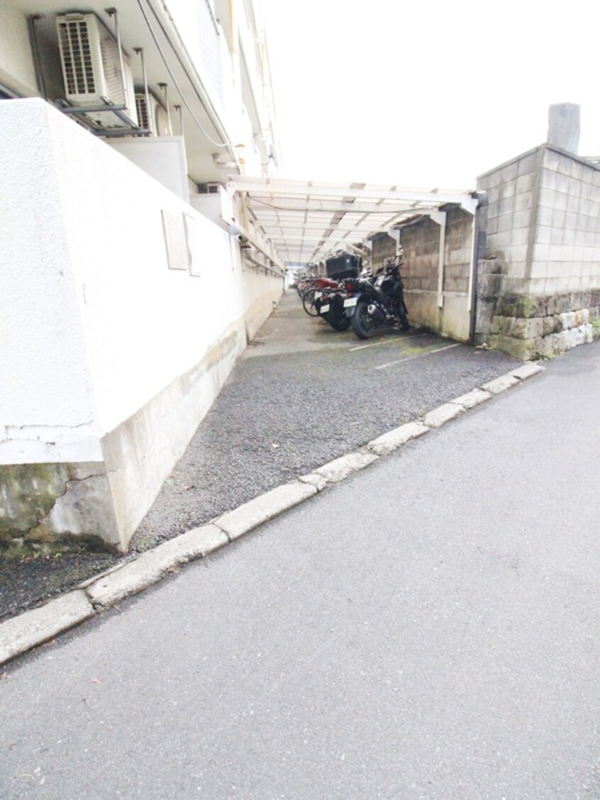 駐輪場 東和プラザＡ館・Ｂ館