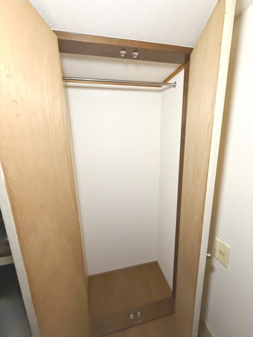 収納 サンビレッヂ飛田給