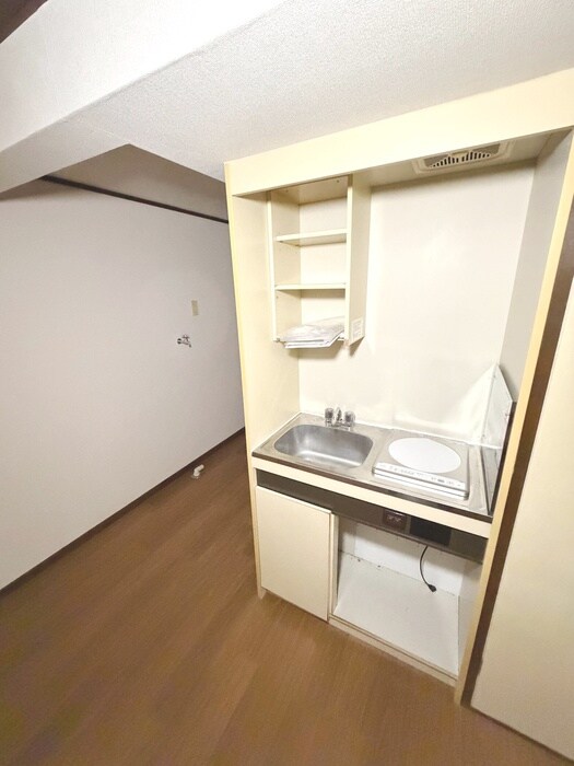 キッチン サンビレッヂ飛田給