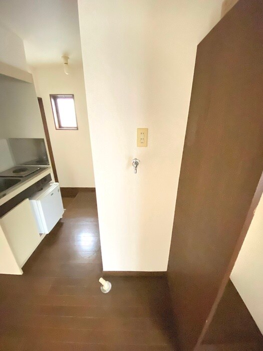洗濯機置場 サンビレッヂ飛田給