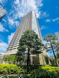 THE　TOYOSU　TOWER