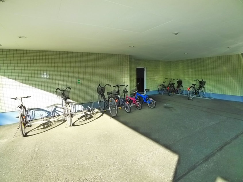 駐輪場 グリーンパレス