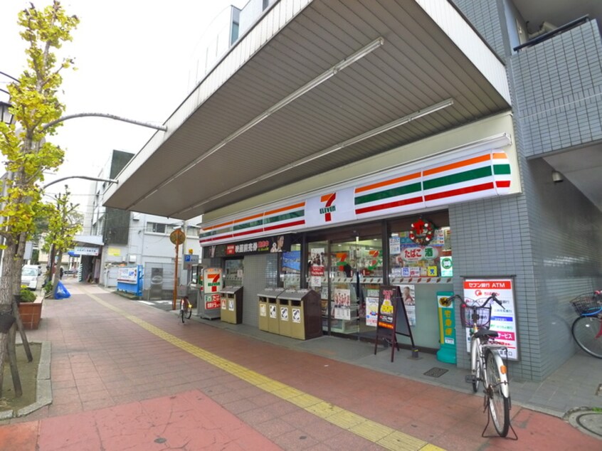 セブンイレブン(コンビニ)まで270m S-FORT船橋roots