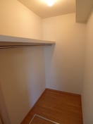 収納 エテルノ天神