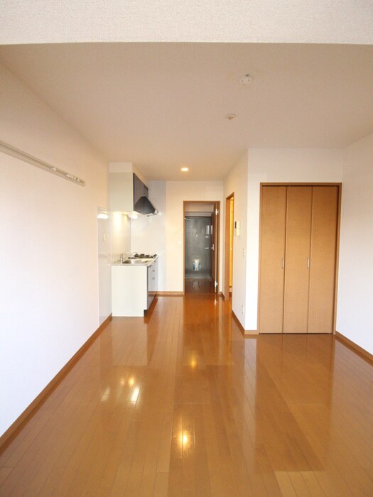 居室 スカ－レット