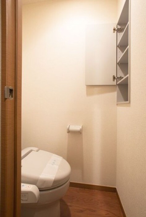 トイレ スカ－レット