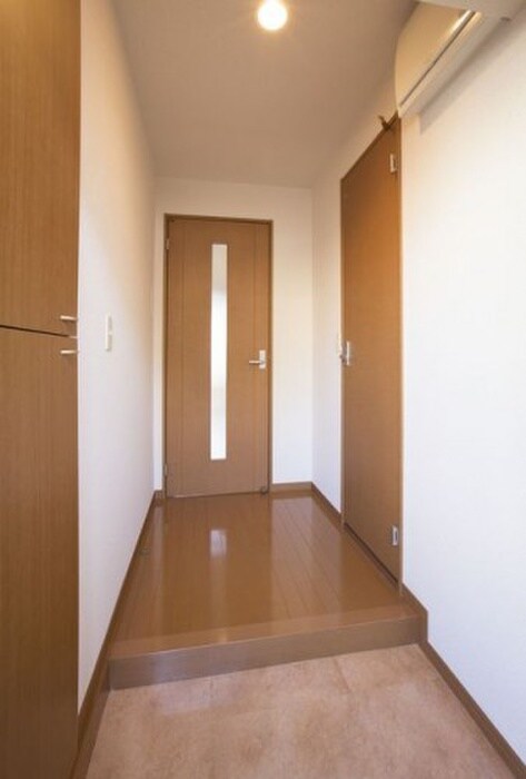 玄関 スカ－レット