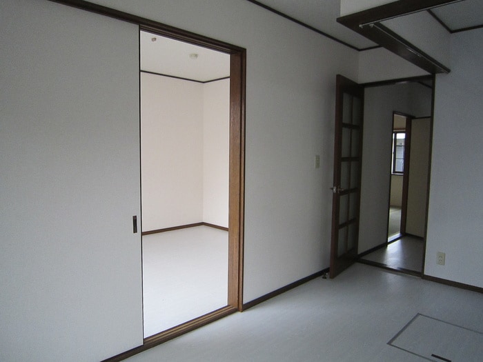 居室 神田ハイツ