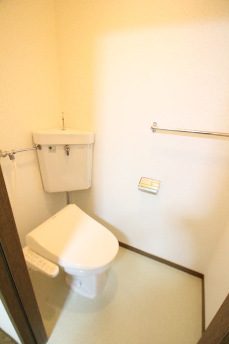 トイレ 司ハイツ