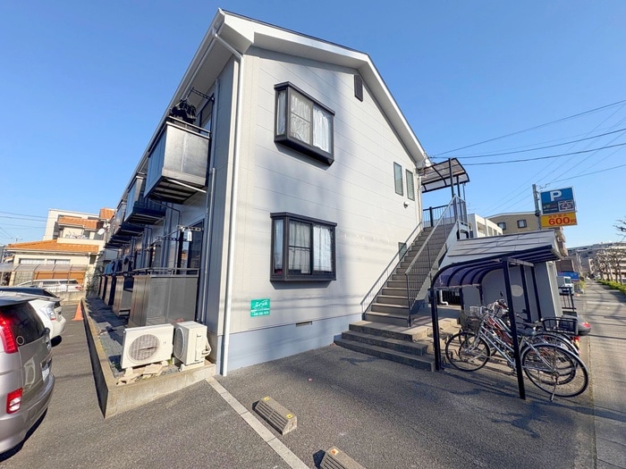 外観写真 ロイヤルメゾンⅤ