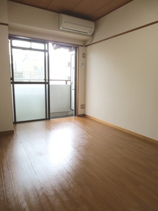 居室 第５オカダビル