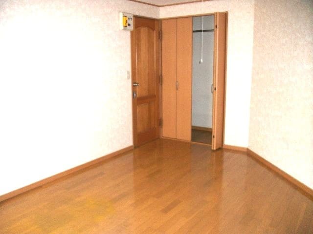 居室 サンハイツ