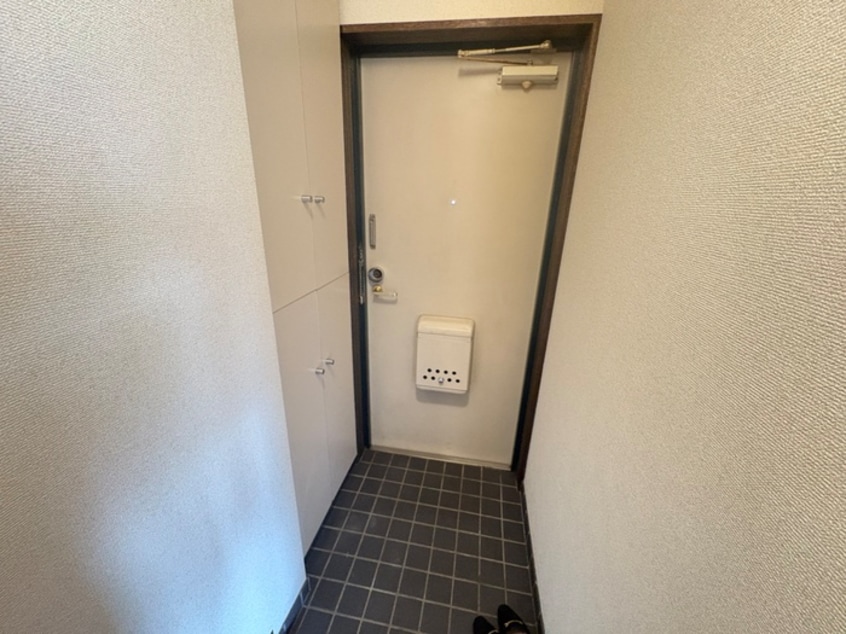 玄関 メゾン　ド　ＹＲ