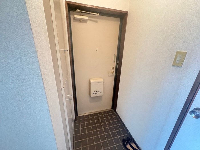 玄関 メゾン　ド　ＹＲ