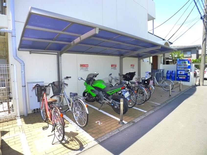 駐輪場 ランド津田沼