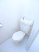 トイレ ジュネパレス南流山４