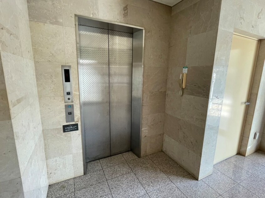 建物設備 アブニ－ル南台