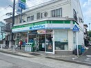 ファミリーマート(コンビニ)まで363m カメリア・OR