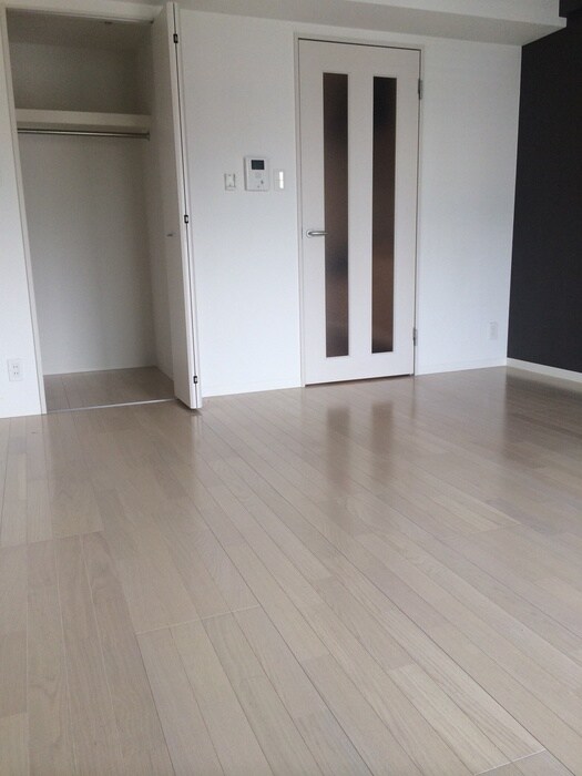 内観写真 ＡＵＲＡ ＤＥ ＰＡＲＵＬＥ