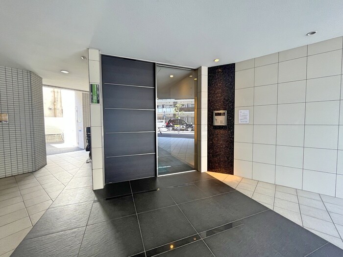 建物設備 ＡＵＲＡ ＤＥ ＰＡＲＵＬＥ