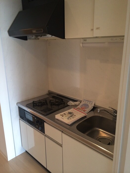 キッチン ＡＵＲＡ ＤＥ ＰＡＲＵＬＥ